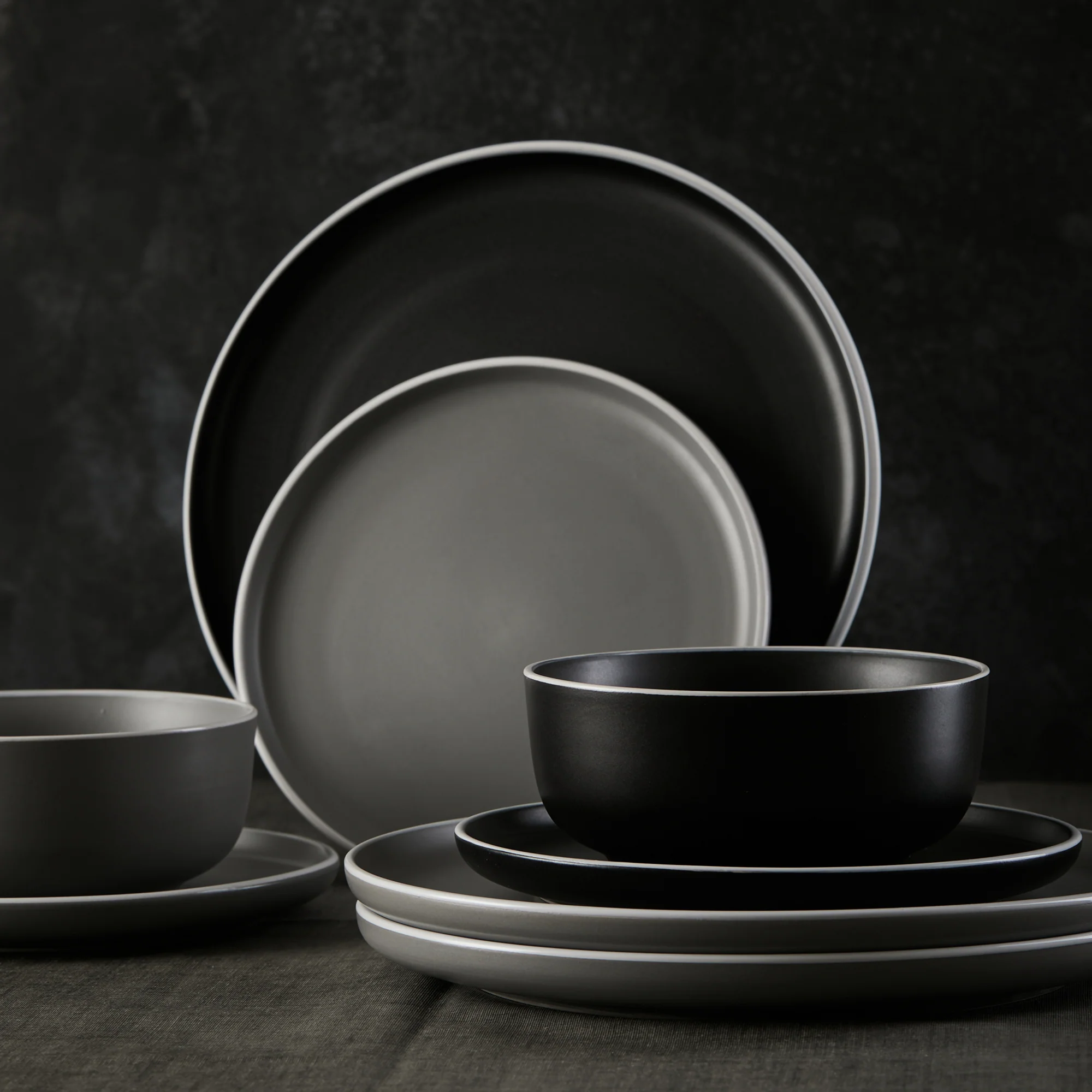 Vajilla Sakura Black - Image 6